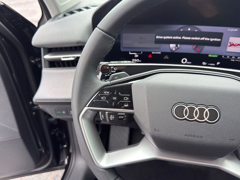 New 2026 Audi Q3 quattro 2.0T AWD/4WD image 16