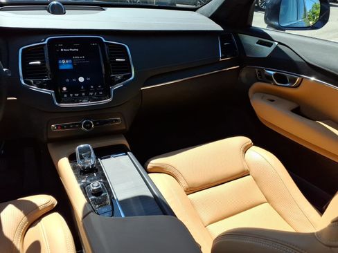 Used 2024 Volvo XC90 B6 Ultimate w/ Lounge Package AWD/4WD image 11