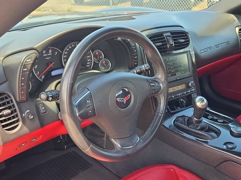 Used 2012 Chevrolet Corvette Convertible w/ 3LT Preferred Equipment Group RWD image 11