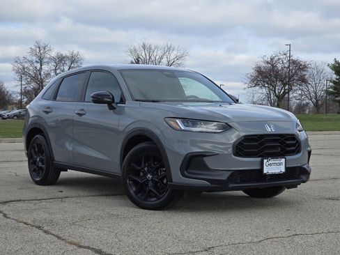 Certified 2025 Honda HR-V Sport image 2