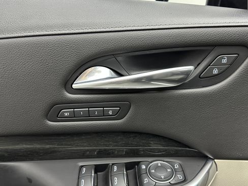 Used 2020 Cadillac XT4 Premium Luxury image 12