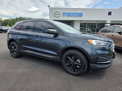 Used 2024 Ford Edge SE image 1