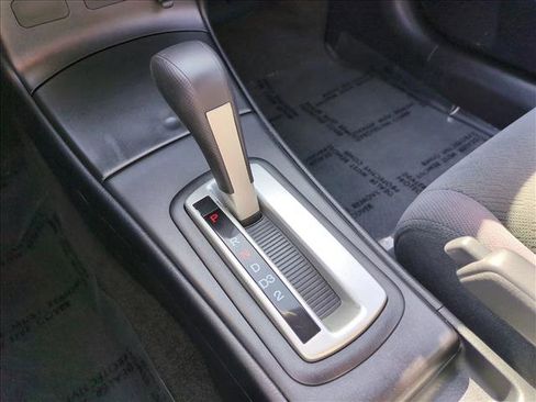 Used 2004 Honda Civic EX image 12