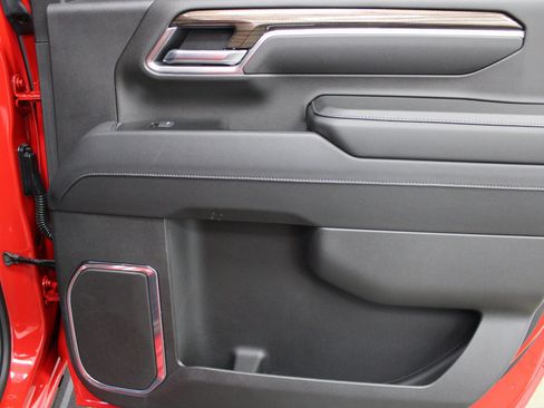 Used 2025 Chevrolet Silverado 2500 LT image 23