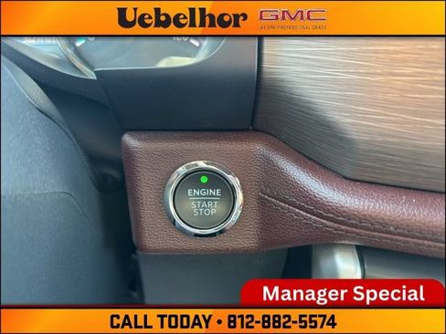 Used 2024 Ford Expedition Max Limited AWD/4WD image 28