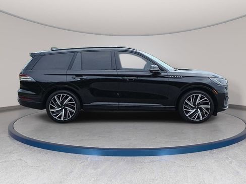 Used 2026 Lincoln Aviator Black Label w/ Jet Appearance Package AWD/4WD image 4