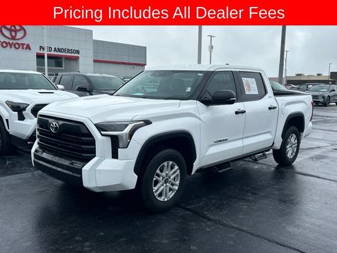 Used 2024 Toyota Tundra SR5 w/ SR5 Convenience Package AWD/4WD image 1