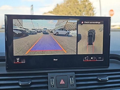 Certified 2025 Audi Q5 2.0T Premium Plus w/ Premium Plus Package image 8