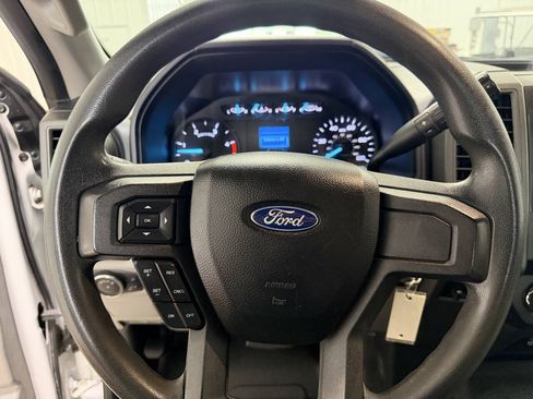 Used 2018 Ford F250 XL w/ Power Equipment Group AWD/4WD image 24
