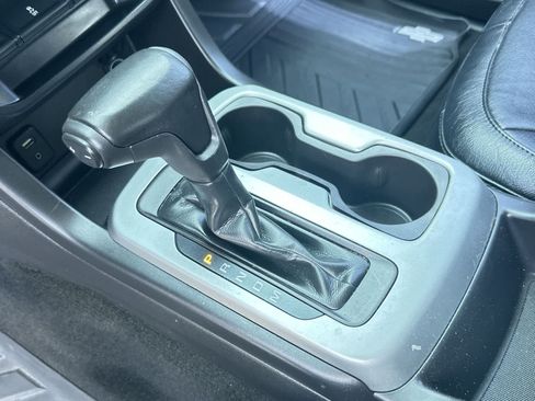 Used 2016 Chevrolet Colorado LT w/ LT Convenience Package RWD image 23