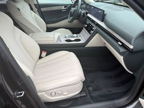 Used 2026 Genesis GV80 2.5T Select AWD/4WD image 16