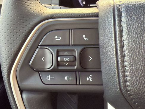 Used 2026 Toyota 4Runner TRD Sport Premium AWD/4WD image 17