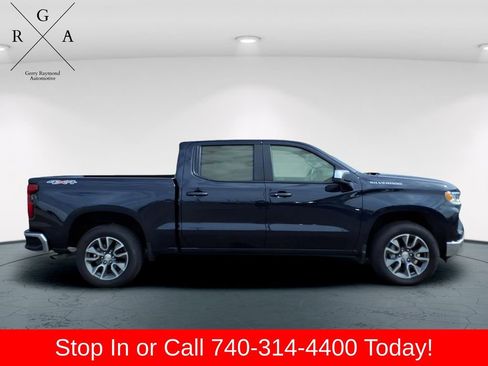 Used 2024 Chevrolet Silverado 1500 LT AWD/4WD image 8