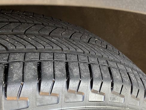 Used 2025 Ford Escape ST-Line image 29