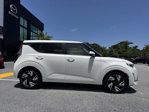 Used 2023 Kia Soul GT-Line w/ GT-Line Technology Package FWD image 23