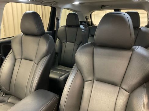 Used 2023 Subaru Ascent Touring image 22