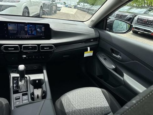 New 2026 Nissan Sentra SV w/ SV Convenience Package FWD image 17