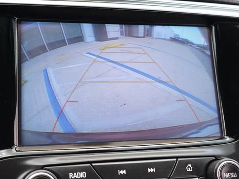 Used 2020 Buick Envision Essence FWD image 25
