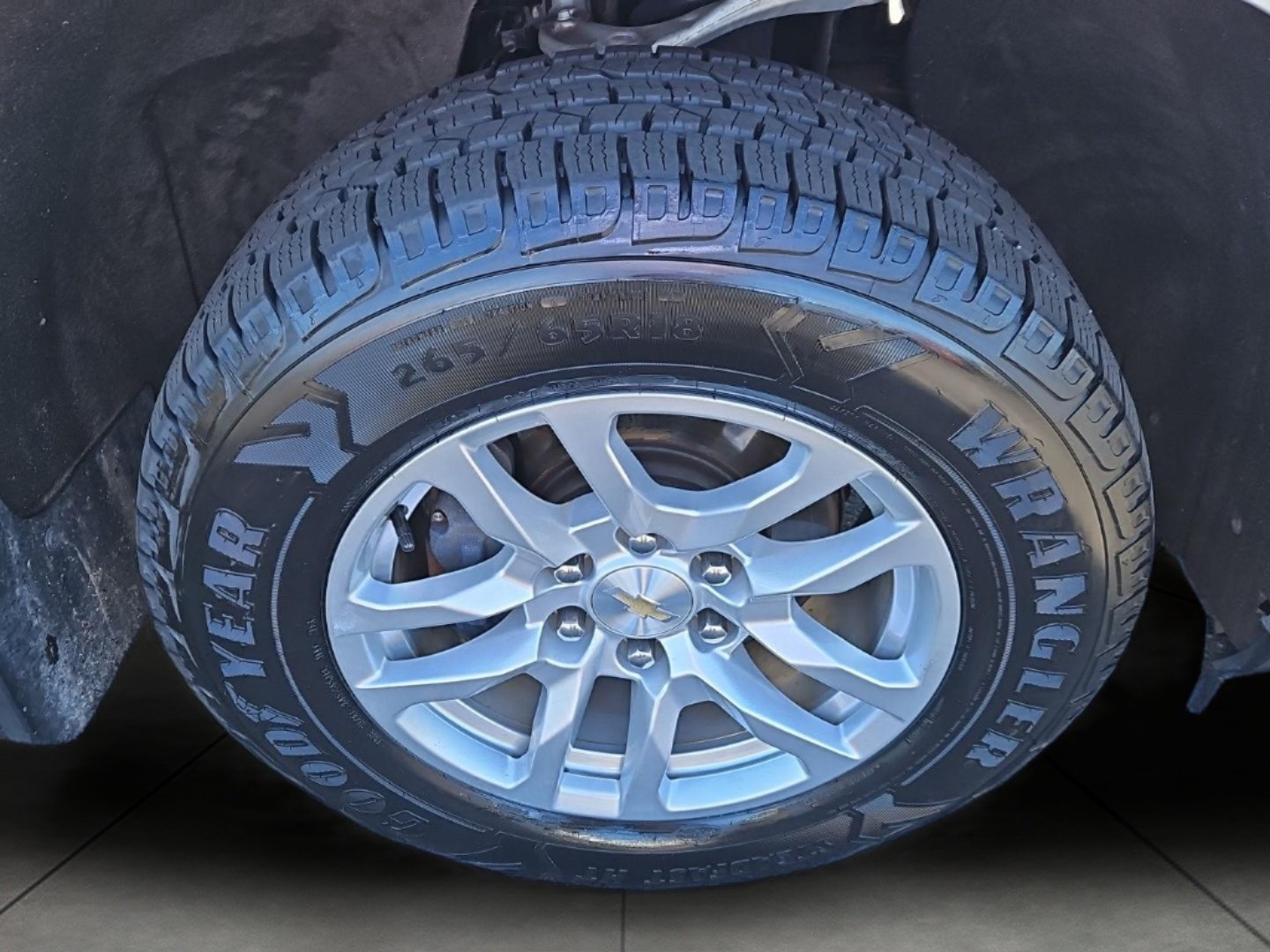 Used 2019 Chevrolet Silverado 1500 LT w/ All-Star Edition AWD/4WD image 11