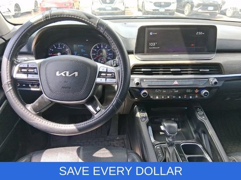 Used 2022 Kia Telluride EX w/ EX Premium Package FWD image 11