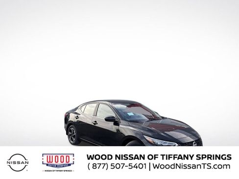 Used 2025 Nissan Sentra SV image 1