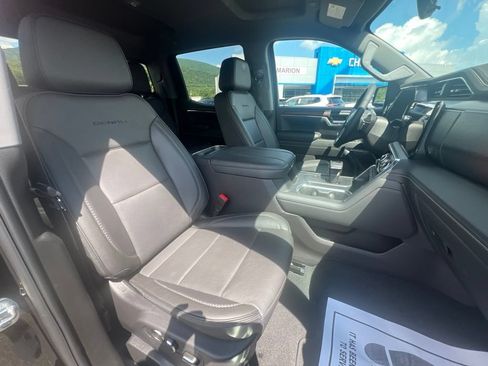 Used 2024 GMC Sierra 1500 Denali w/ Technology Package AWD/4WD image 15
