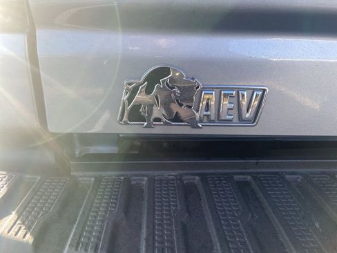 Used 2024 GMC Sierra 2500 AT4X w/ AT4X AEV Edition image 14