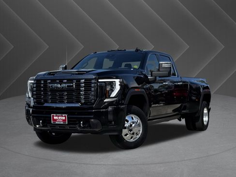 Used 2024 GMC Sierra 3500 Denali Ultimate image 2