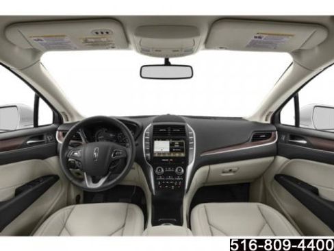 Used 2019 Lincoln MKC Select w/ Select Plus Package image 9