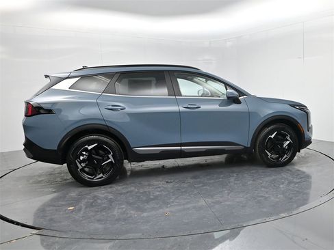 New 2026 Kia Sportage AWD Hybrid image 8