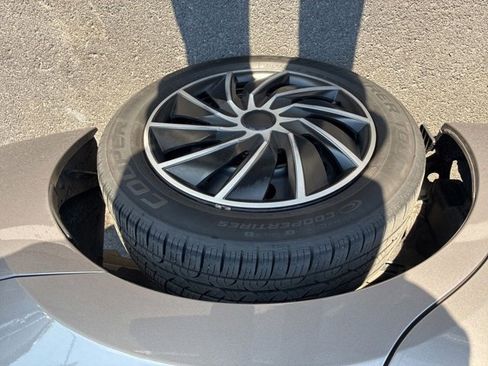 Used 2016 Toyota Corolla LE FWD image 20