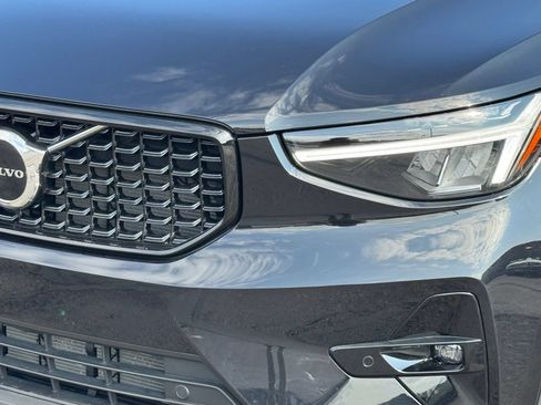 Used 2023 Volvo XC40 B5 Plus w/ Climate Package AWD/4WD image 51