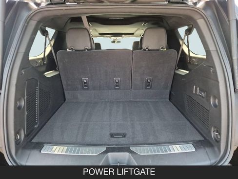 Used 2025 Chevrolet Suburban RST w/ Comfort Package AWD/4WD image 25