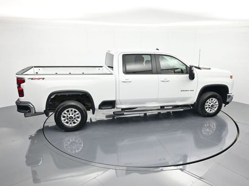 Used 2025 Chevrolet Silverado 2500 LT w/ Convenience Package AWD/4WD image 31