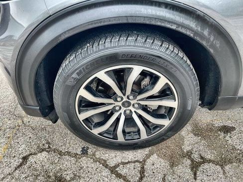 Used 2022 Ford Explorer ST-Line w/ Class IV Trailer Tow Package image 32