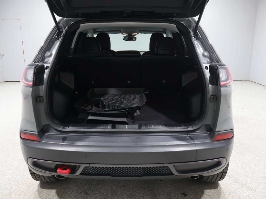 Used 2022 Jeep Cherokee Trailhawk AWD/4WD image 19