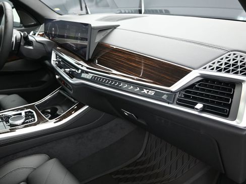 New 2026 BMW X5 sDrive40i w/ M Sport Package image 24
