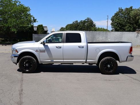Used 2017 RAM 2500 Laramie AWD/4WD image 9