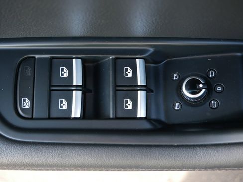 Used 2019 Audi A4 2.0T allroad Premium Plus image 19