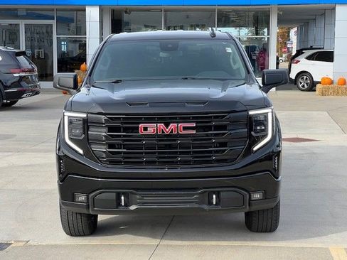 Certified 2023 GMC Sierra 1500 Elevation image 10