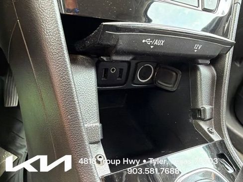 Used 2020 Buick Encore Preferred w/ Safety Package FWD image 20