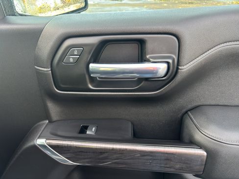 Used 2020 Chevrolet Silverado 1500 LTZ w/ LTZ Premium Package image 20