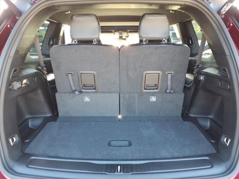 New 2025 Jeep Grand Cherokee L Altitude image 10