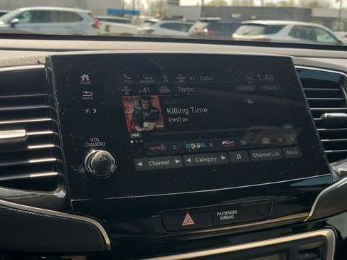 Used 2022 Honda Pilot Touring image 22