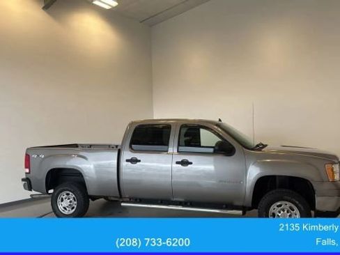Used 2009 GMC Sierra 2500 SLE w/ Convenience Package image 10