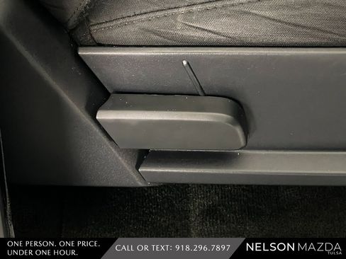 Used 2017 Ford Expedition EL XLT image 46