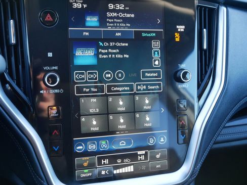 Used 2024 Subaru Outback Limited image 22