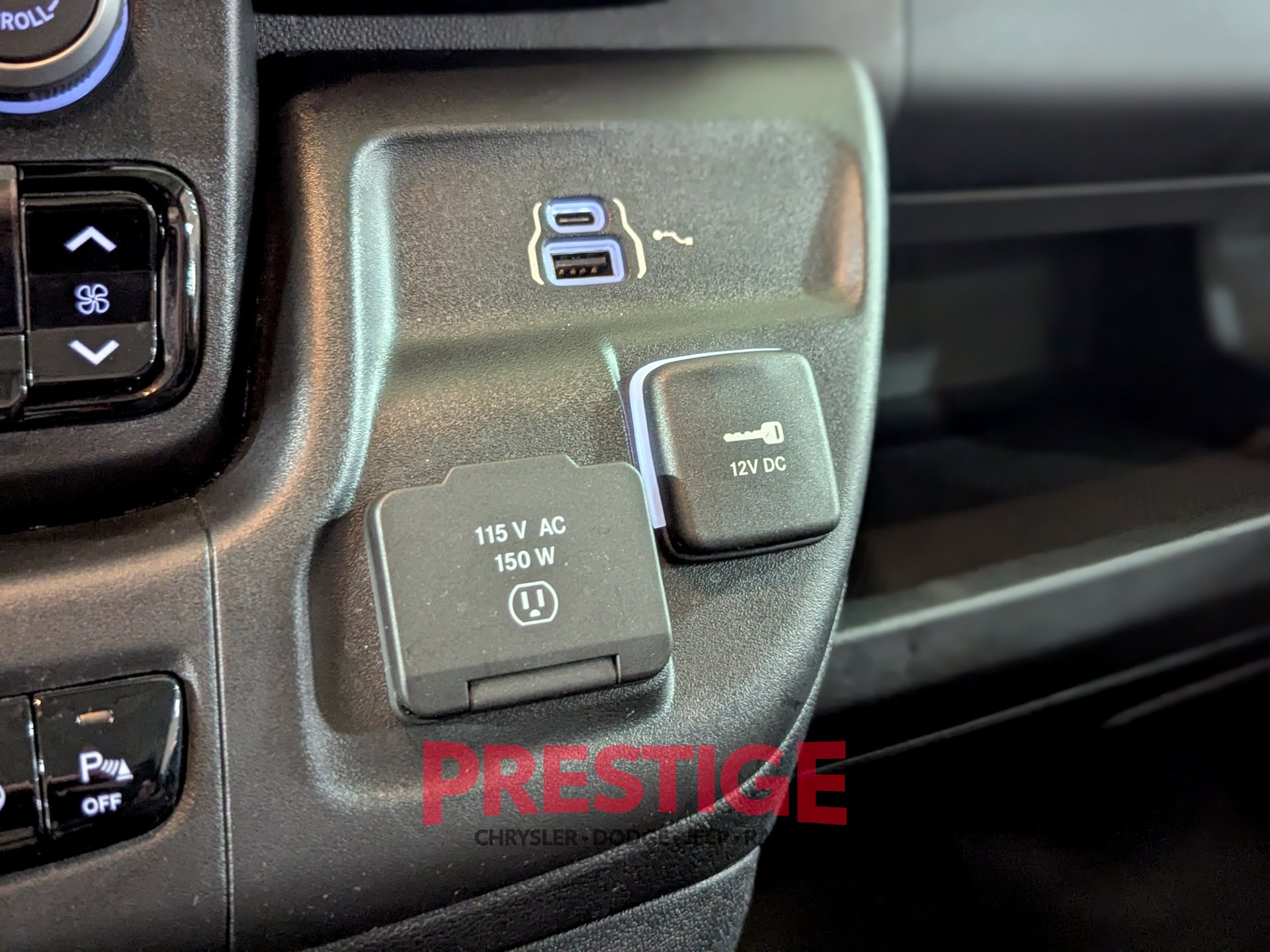 Used 2026 RAM ProMaster 2500 w/ Quick Order Package 22G SLT FWD image 29