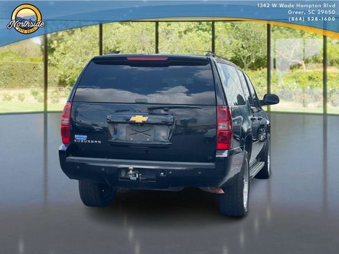 Used 2014 Chevrolet Suburban LT AWD/4WD image 7