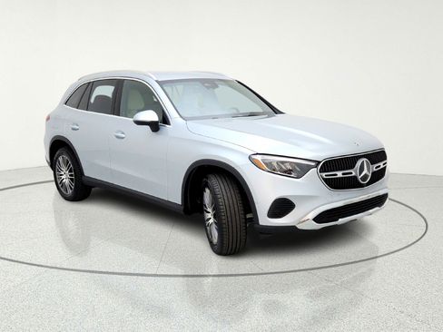 New 2026 Mercedes-Benz GLC 300 image 5